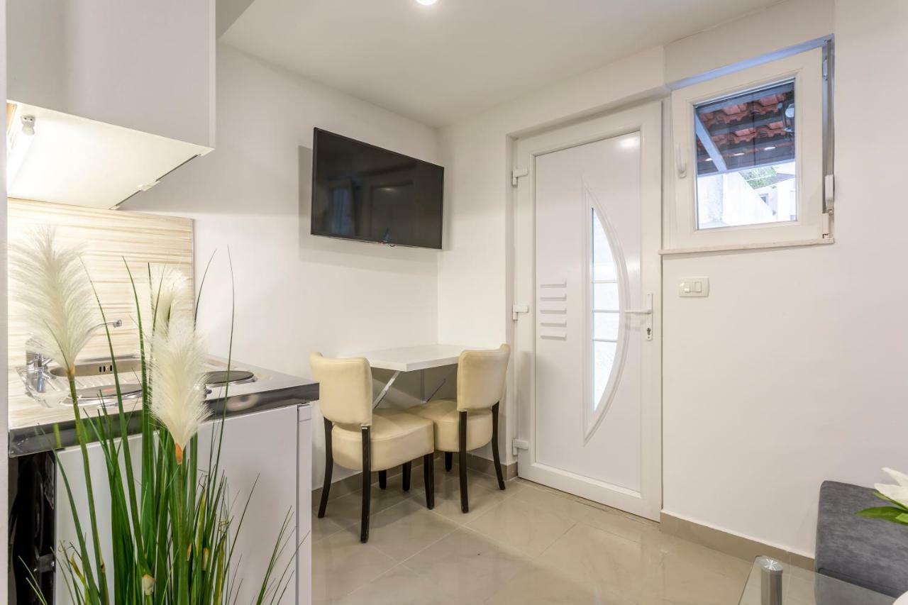 ספליט Studio Apartment Nikol מראה חיצוני תמונה